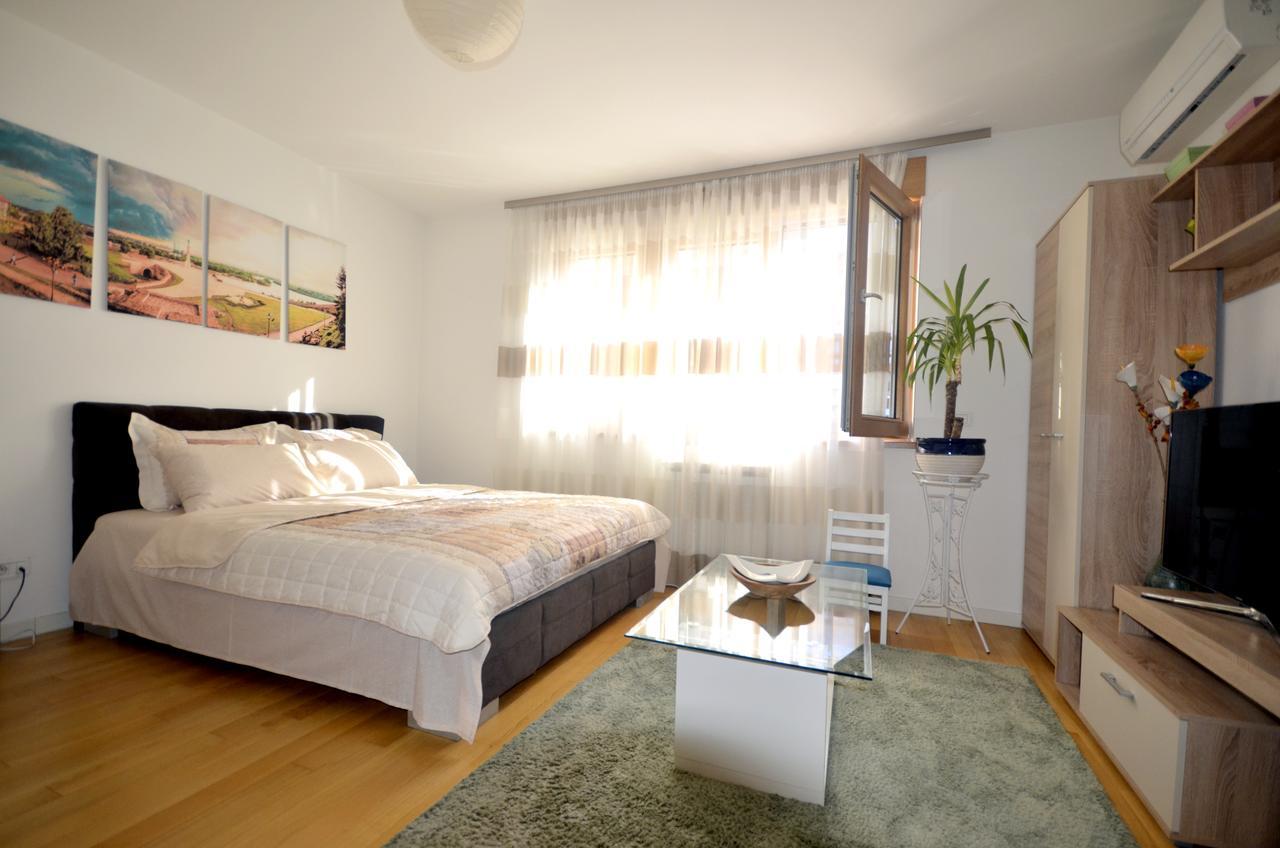 Clean&Cozy Apartments Novi Beograd Quarto foto